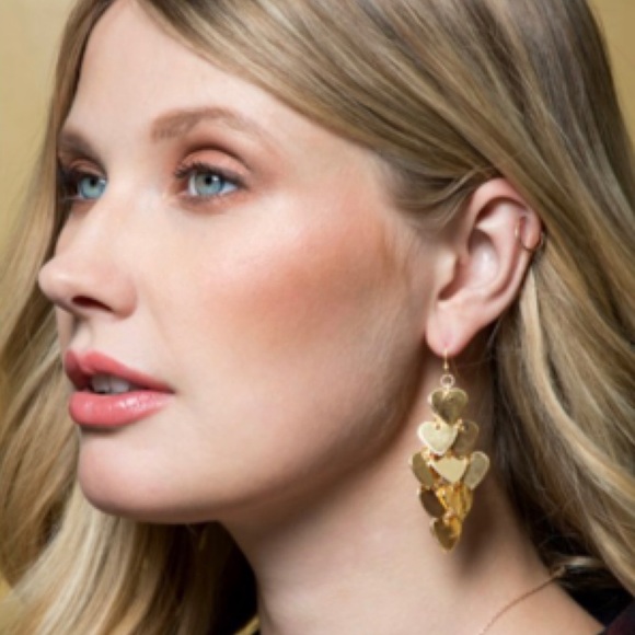 Chandelier Gold Tone Heart Dangle Earrings - Picture 3 of 6